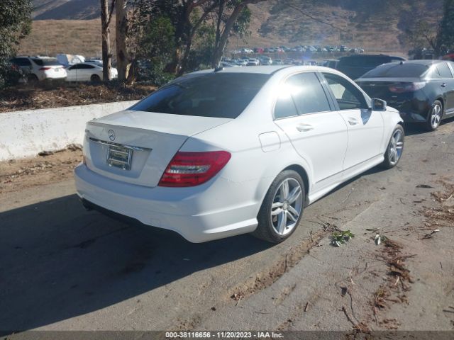 Photo 3 VIN: WDDGF4HB7EG188725 - MERCEDES-BENZ C 250 