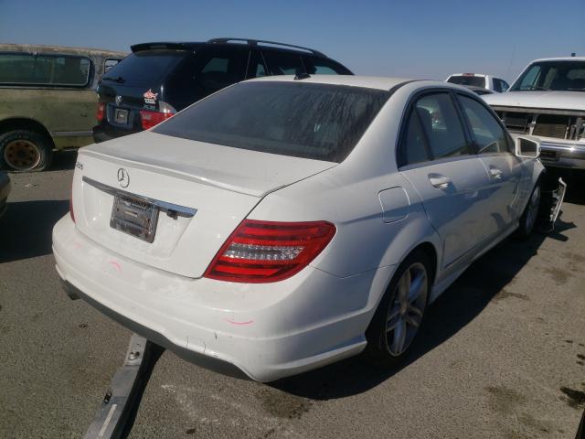 Photo 3 VIN: WDDGF4HB7EG236790 - MERCEDES-BENZ C-CLASS 