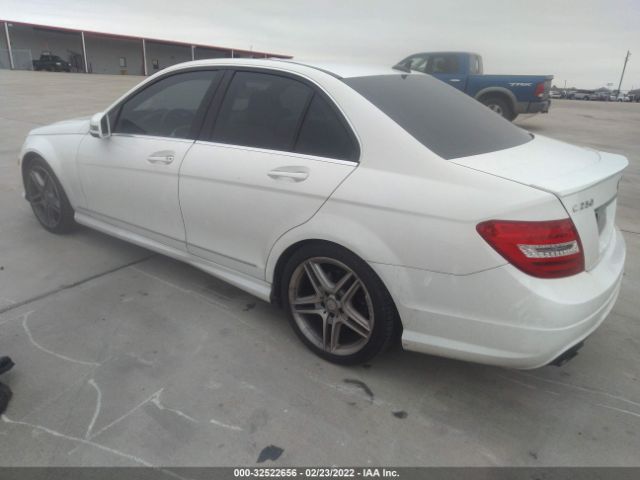 Photo 2 VIN: WDDGF4HB7EG256358 - MERCEDES-BENZ C-CLASS 