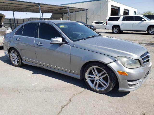 Photo 3 VIN: WDDGF4HB7ER302131 - MERCEDES-BENZ C-CLASS 