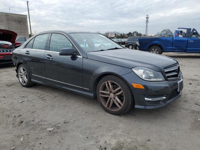 Photo 3 VIN: WDDGF4HB7ER305031 - MERCEDES-BENZ C-CLASS 