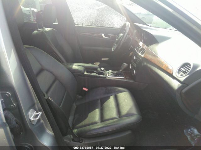 Photo 4 VIN: WDDGF4HB7ER313176 - MERCEDES-BENZ C-CLASS 