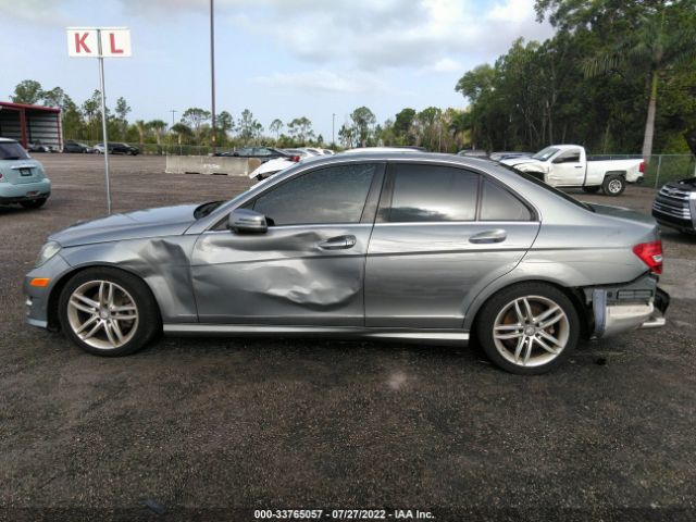 Photo 5 VIN: WDDGF4HB7ER313176 - MERCEDES-BENZ C-CLASS 