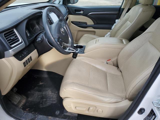 Photo 6 VIN: WDDGF4HB7ER314411 - TOYOTA HIGHLANDER 