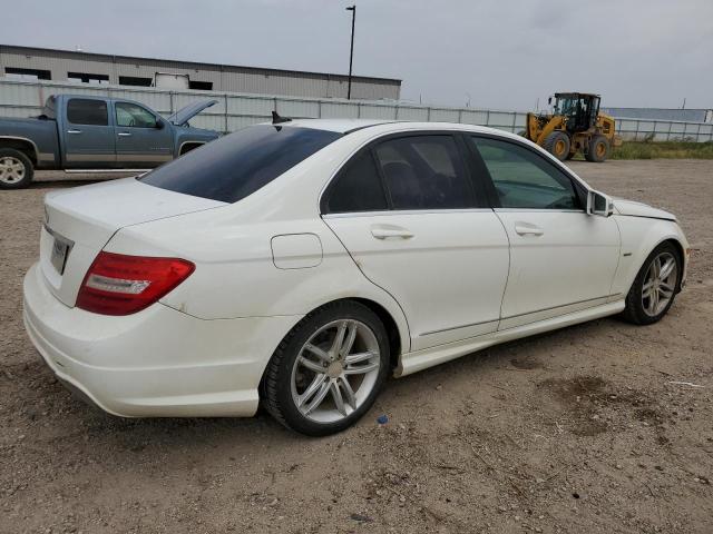 Photo 2 VIN: WDDGF4HB8CA608038 - MERCEDES-BENZ C 250 