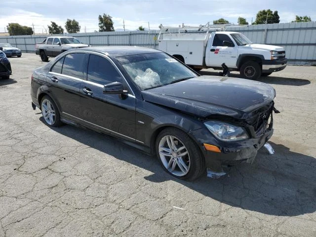 Photo 3 VIN: WDDGF4HB8CA610257 - MERCEDES-BENZ C 250 