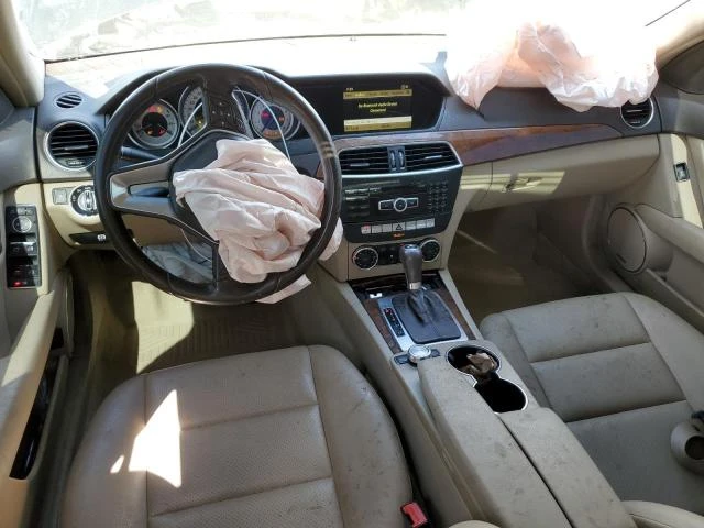 Photo 7 VIN: WDDGF4HB8CA610257 - MERCEDES-BENZ C 250 