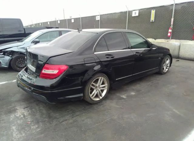 Photo 3 VIN: WDDGF4HB8CA611215 - MERCEDES-BENZ C-CLASS 