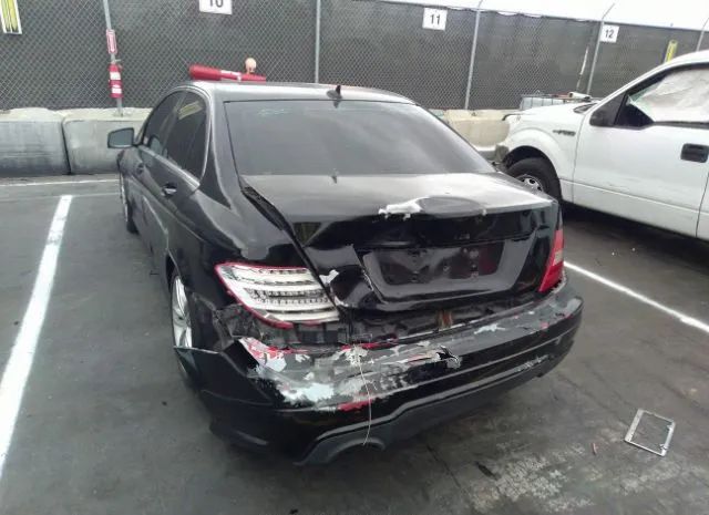 Photo 5 VIN: WDDGF4HB8CA611215 - MERCEDES-BENZ C-CLASS 