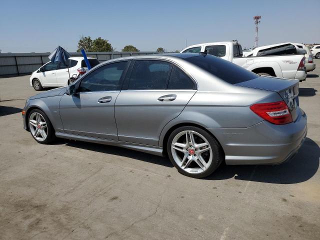 Photo 1 VIN: WDDGF4HB8CA614650 - MERCEDES-BENZ C 250 