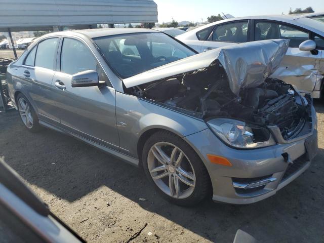 Photo 3 VIN: WDDGF4HB8CA620478 - MERCEDES-BENZ C-CLASS 