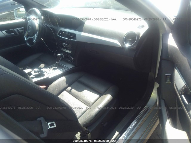 Photo 4 VIN: WDDGF4HB8CA650791 - MERCEDES-BENZ C-CLASS 