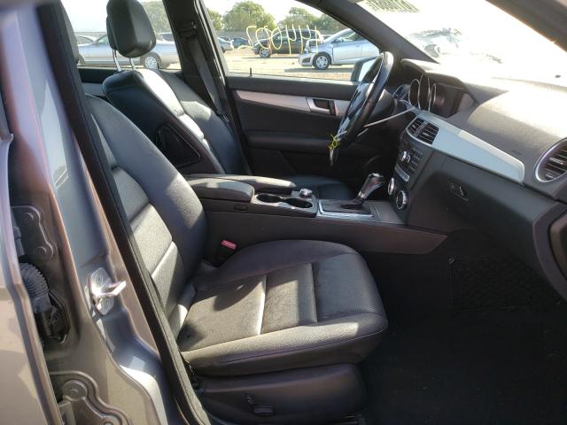 Photo 4 VIN: WDDGF4HB8CA726901 - MERCEDES-BENZ C 250 