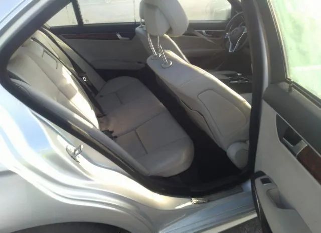 Photo 7 VIN: WDDGF4HB8CR204688 - MERCEDES-BENZ C-CLASS 