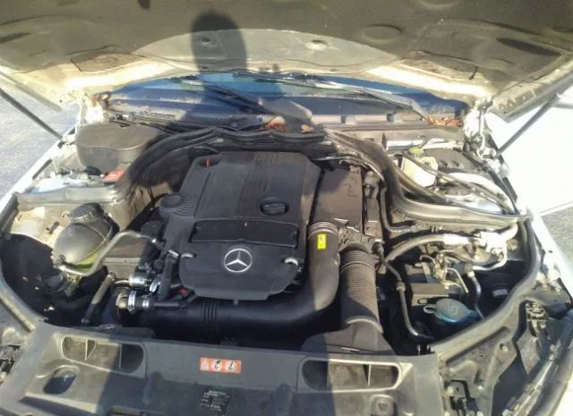 Photo 9 VIN: WDDGF4HB8CR204688 - MERCEDES-BENZ C-CLASS 