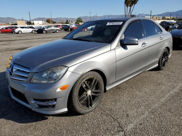 Photo 0 VIN: WDDGF4HB8CR215593 - MERCEDES-BENZ C 250 