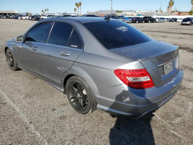 Photo 1 VIN: WDDGF4HB8CR215593 - MERCEDES-BENZ C 250 