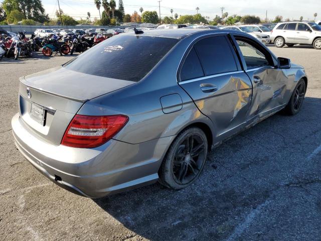 Photo 2 VIN: WDDGF4HB8CR215593 - MERCEDES-BENZ C 250 