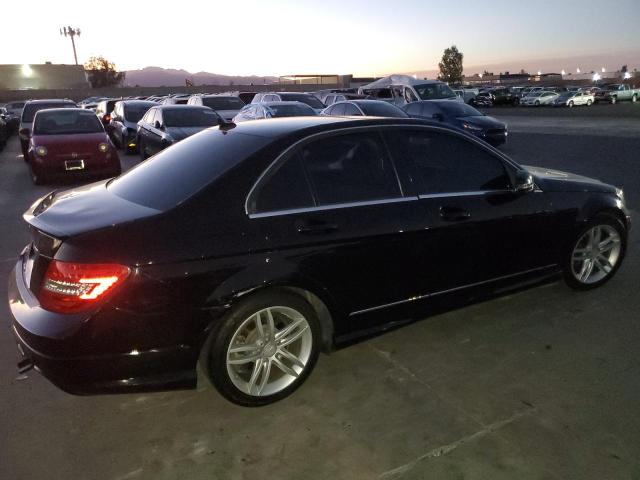 Photo 2 VIN: WDDGF4HB8CR215688 - MERCEDES-BENZ C 250 