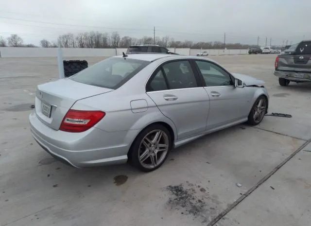 Photo 3 VIN: WDDGF4HB8CR231468 - MERCEDES-BENZ C-CLASS 