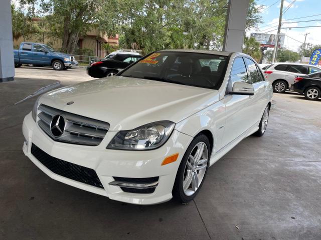 Photo 1 VIN: WDDGF4HB8CR235150 - MERCEDES-BENZ C 250 