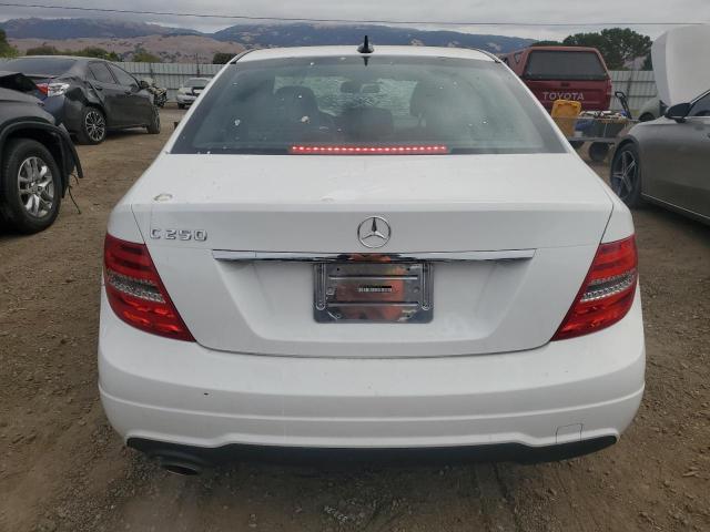 Photo 5 VIN: WDDGF4HB8DA743554 - MERCEDES-BENZ C 250 