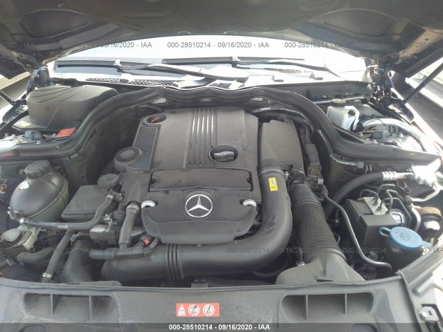 Photo 9 VIN: WDDGF4HB8DA745661 - MERCEDES-BENZ C-CLASS 