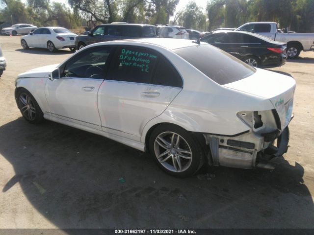 Photo 2 VIN: WDDGF4HB8DA763657 - MERCEDES-BENZ C-CLASS 