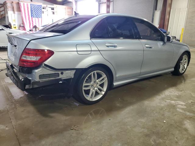 Photo 2 VIN: WDDGF4HB8DA780183 - MERCEDES-BENZ C 250 