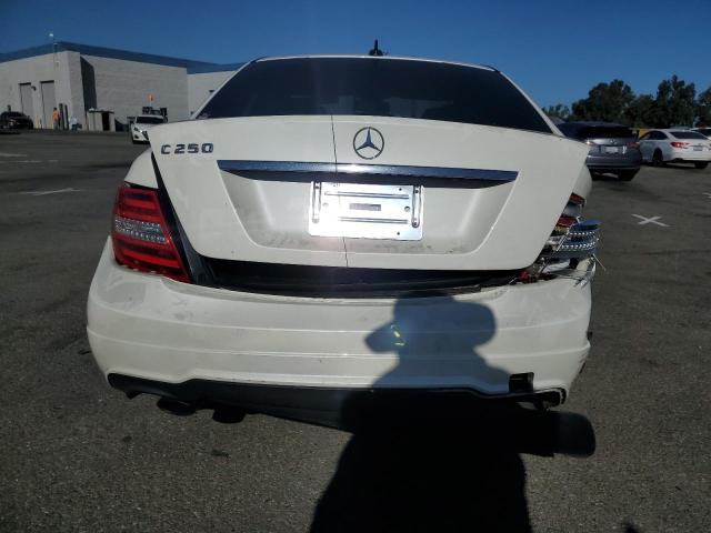 Photo 5 VIN: WDDGF4HB8DA787604 - MERCEDES-BENZ C-CLASS 