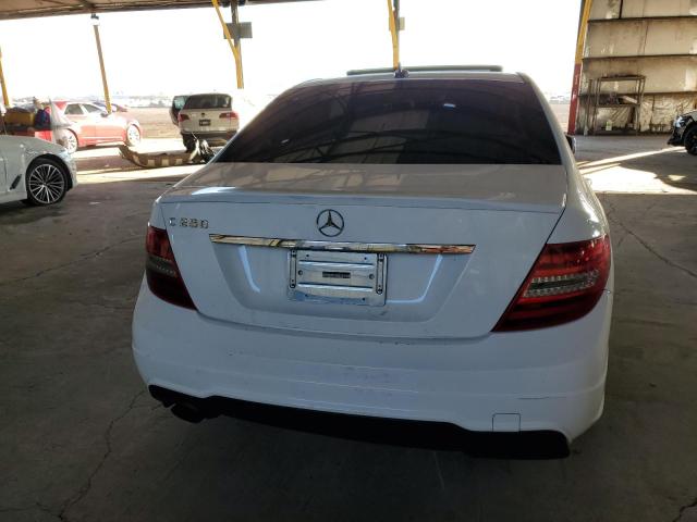 Photo 5 VIN: WDDGF4HB8DA827809 - MERCEDES-BENZ C 250 