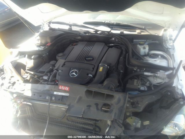 Photo 9 VIN: WDDGF4HB8DG084436 - MERCEDES-BENZ C-CLASS 