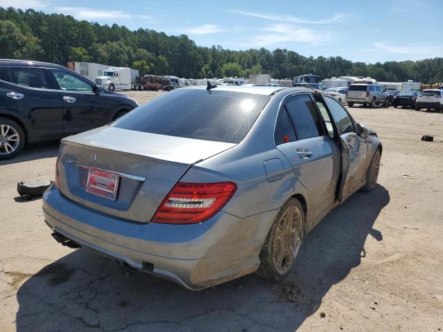 Photo 3 VIN: WDDGF4HB8DG132811 - MERCEDES-BENZ C 250 