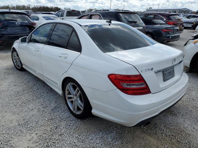 Photo 2 VIN: WDDGF4HB8DR242830 - MERCEDES-BENZ C 250 