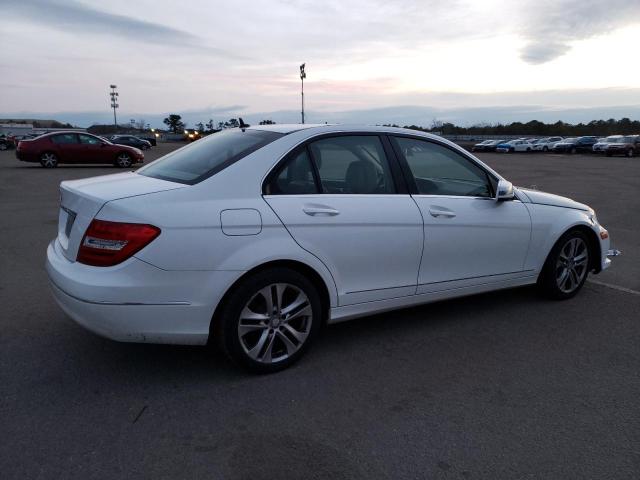 Photo 2 VIN: WDDGF4HB8DR247851 - MERCEDES-BENZ C 250 