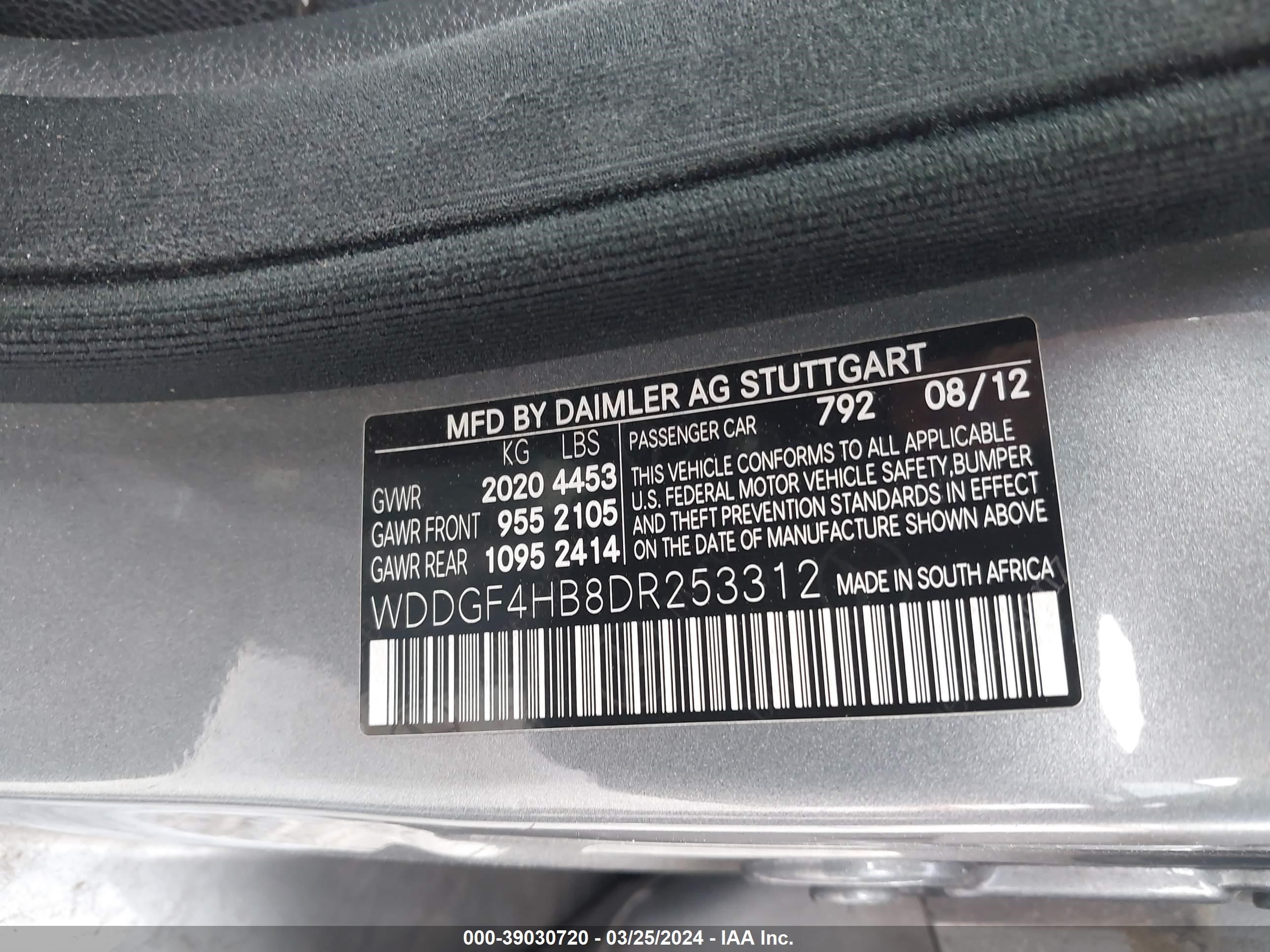 Photo 8 VIN: WDDGF4HB8DR253312 - MERCEDES-BENZ NULL 