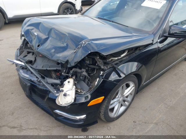 Photo 5 VIN: WDDGF4HB8DR255772 - MERCEDES-BENZ C 250 