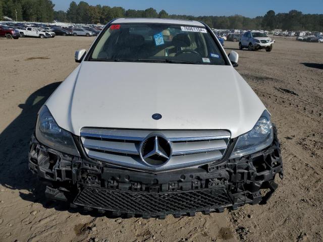 Photo 4 VIN: WDDGF4HB8DR272099 - MERCEDES-BENZ C 250 