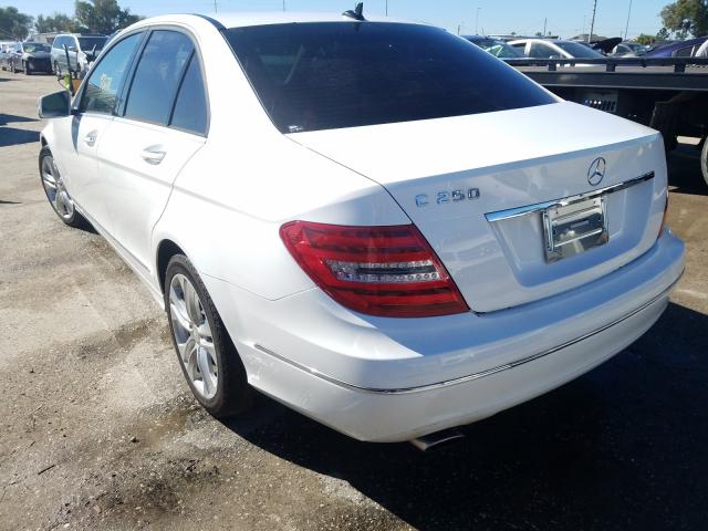 Photo 2 VIN: WDDGF4HB8DR272619 - MERCEDES-BENZ C 250 