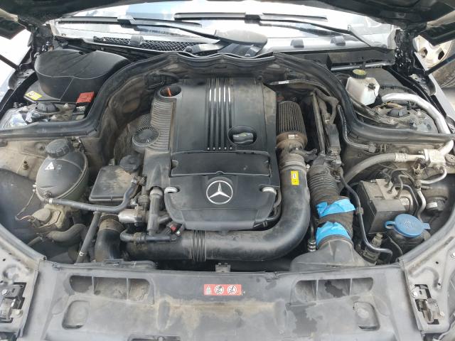 Photo 6 VIN: WDDGF4HB8DR273916 - MERCEDES-BENZ C 250 