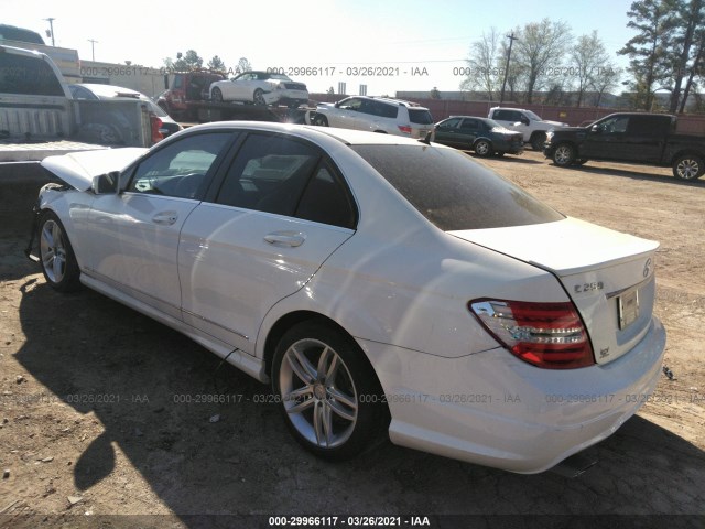 Photo 2 VIN: WDDGF4HB8DR289811 - MERCEDES-BENZ C-CLASS 