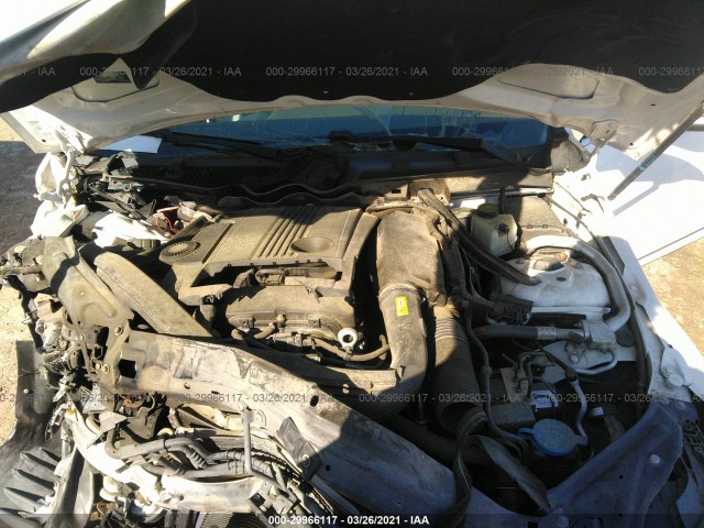 Photo 9 VIN: WDDGF4HB8DR289811 - MERCEDES-BENZ C-CLASS 