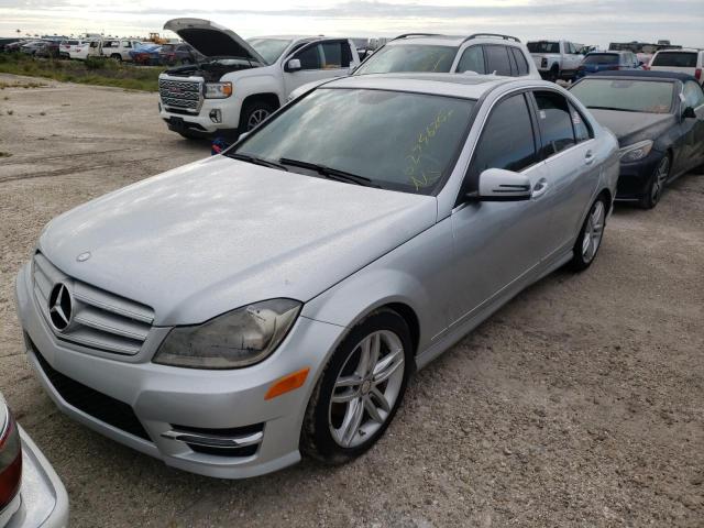 Photo 1 VIN: WDDGF4HB8DR298170 - MERCEDES-BENZ C 250 