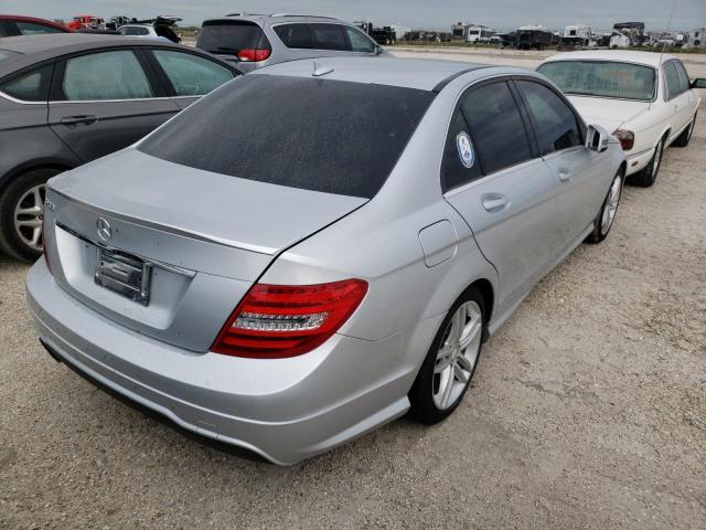 Photo 3 VIN: WDDGF4HB8DR298170 - MERCEDES-BENZ C 250 