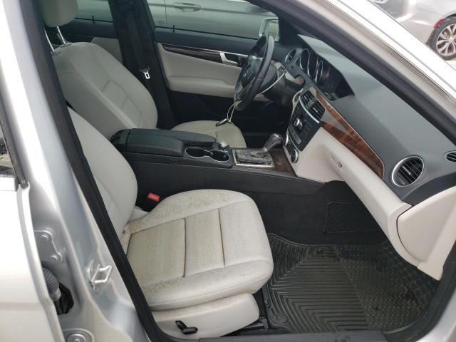 Photo 4 VIN: WDDGF4HB8DR298170 - MERCEDES-BENZ C 250 