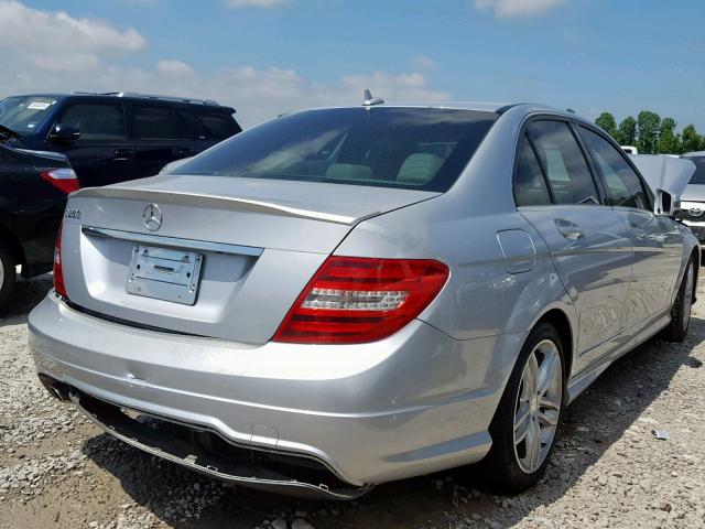 Photo 3 VIN: WDDGF4HB8DR300256 - MERCEDES-BENZ C 250 