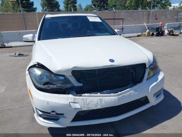 Photo 5 VIN: WDDGF4HB8EA932349 - MERCEDES-BENZ C 250 