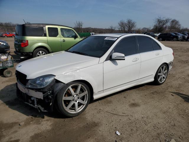 Photo 0 VIN: WDDGF4HB8EA953900 - MERCEDES-BENZ C-CLASS 