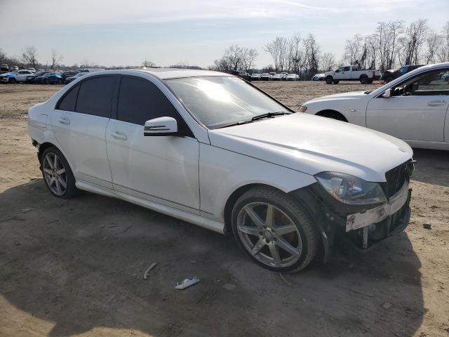 Photo 3 VIN: WDDGF4HB8EA953900 - MERCEDES-BENZ C-CLASS 