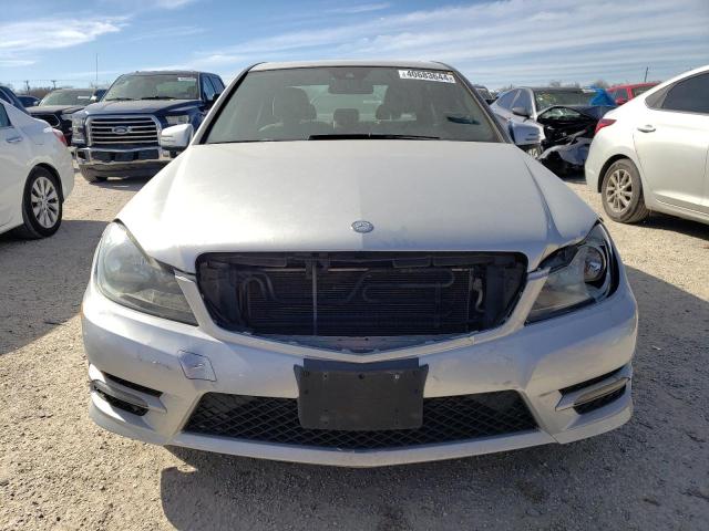 Photo 4 VIN: WDDGF4HB8EA966582 - MERCEDES-BENZ C-CLASS 